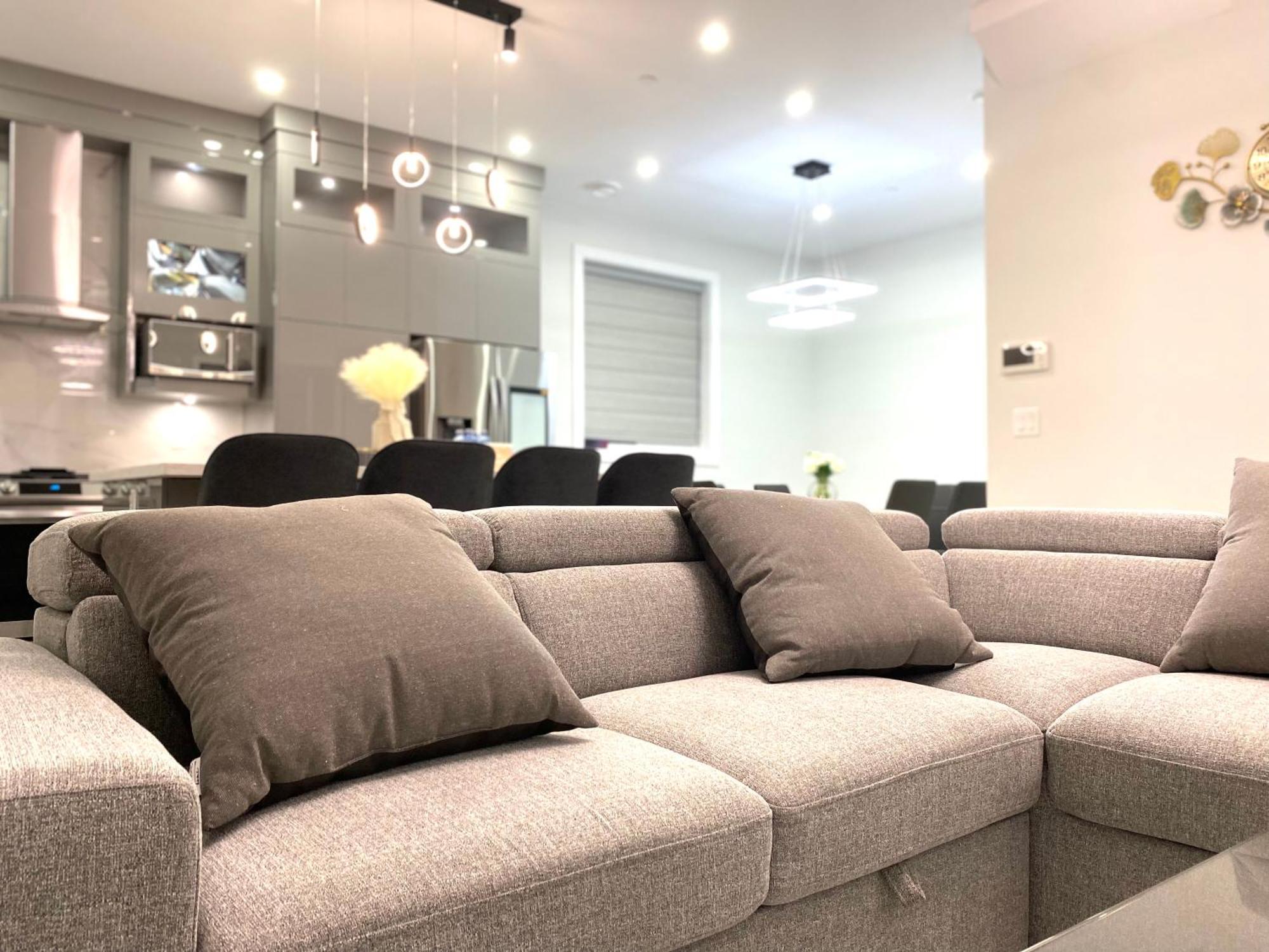 Modern And New House Near Pne With Big Garden And Free Parking Apartment Vancouver Ngoại thất bức ảnh